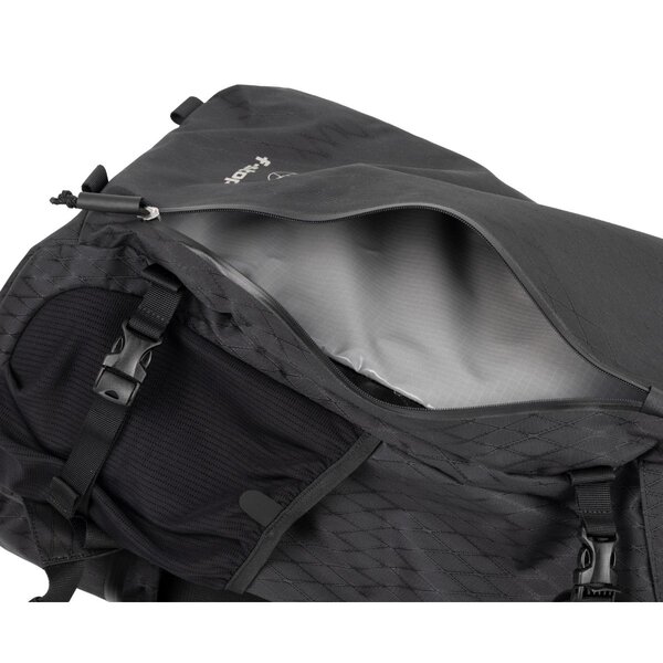 F-stop Kashmir 2 Air 33 Liter Backpack  Anthracite Female Torso