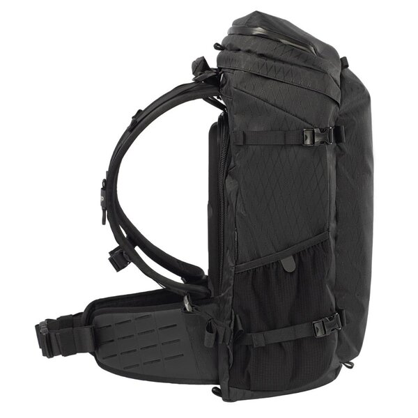 F-stop Kashmir 2 Air 33 Liter Backpack  Anthracite Female Torso