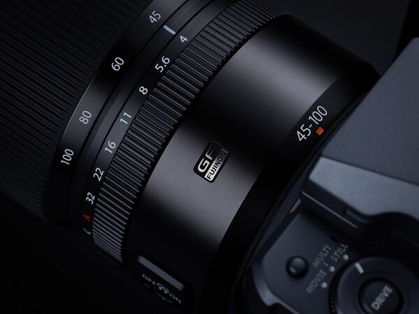 Fujifilm GF 45-100mm f/4,0 R LM OIS WR  Fujifilm Mittelformat schwarz