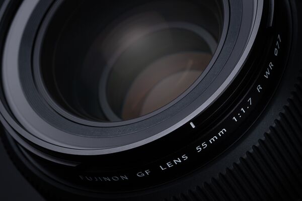 Fujifilm GF 55mm f/1,7 R WR  Fujifilm Mittelformat