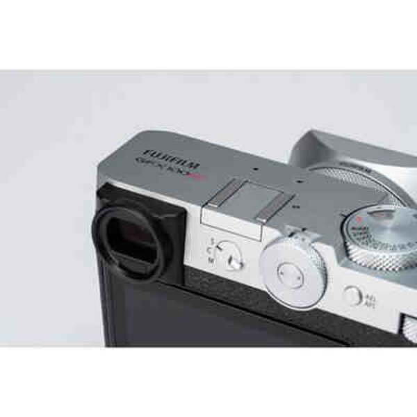 Fujifilm GFX 100RF Retoure  silber