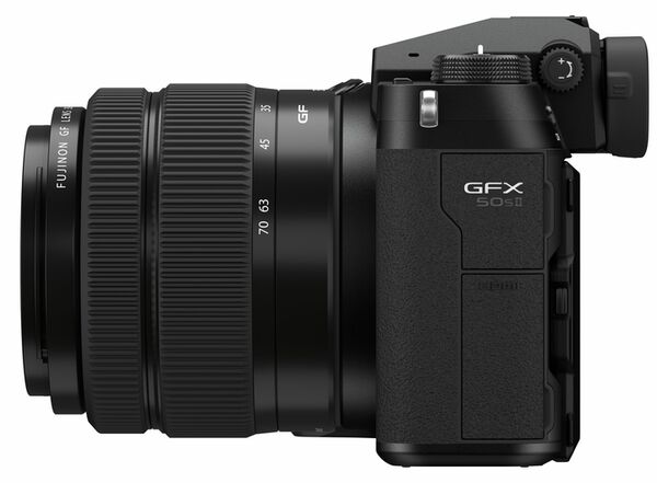 Fujifilm GFX 50S II + GF 35-70mm WR 