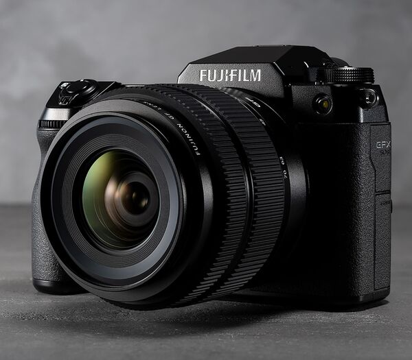 Fujifilm GFX 50S II + GF 35-70mm WR 