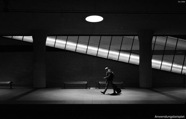 Fujifilm GFX 100RF  silber