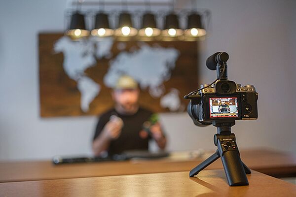 Fujifilm Tripod Grip TG-BT1 