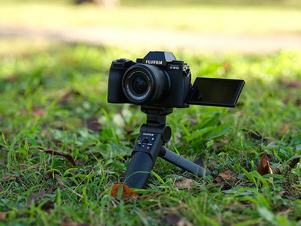 Fujifilm Tripod Grip TG-BT1 