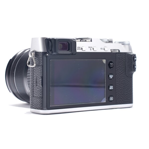Fujifilm X-E3 + FUJINON XF18-55mm f/2,8-4,0 R LM OIS - Second Hand - 