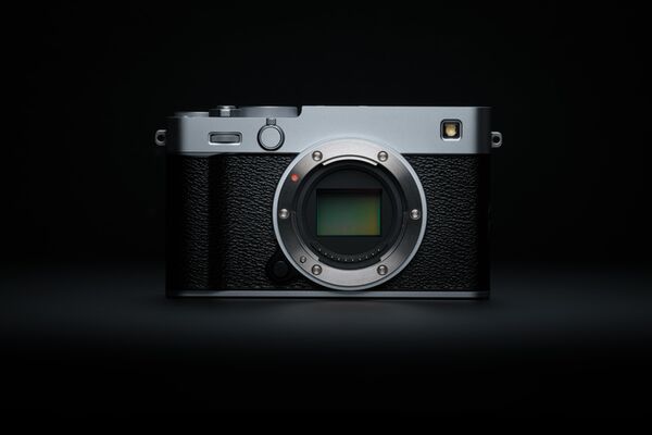Fujifilm X-E5  silber