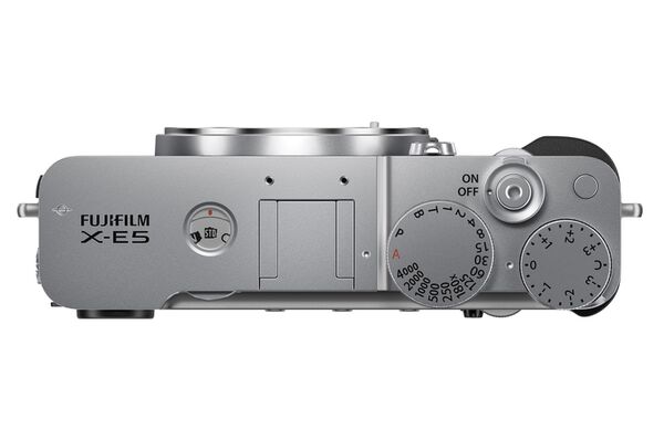 Fujifilm X-E5  silber
