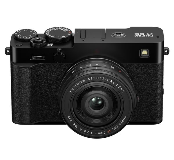 Fujifilm X-E5 + XF 23mm f/2,8 R WR  schwarz