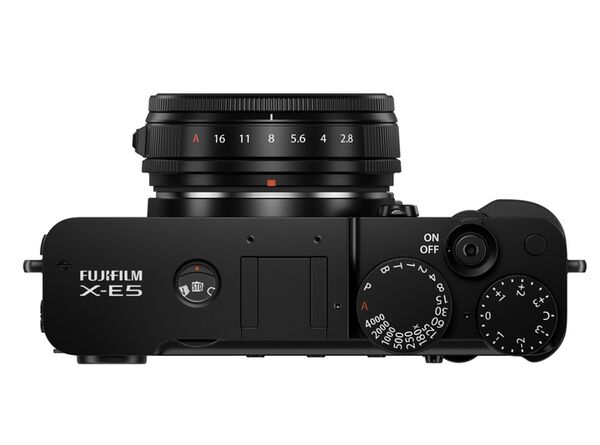 Fujifilm X-E5 + XF 23mm f/2,8 R WR  schwarz