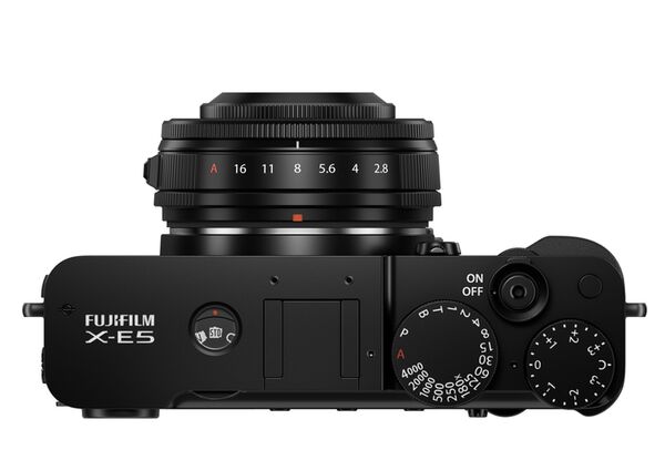 Fujifilm X-E5 + XF 23mm f/2,8 R WR  schwarz