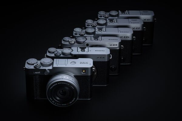 Fujifilm X-E5 + XF 23mm f/2,8 R WR  silber