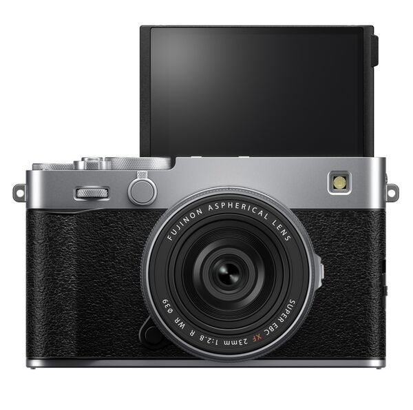 Fujifilm X-E5 + XF 23mm f/2,8 R WR  silber