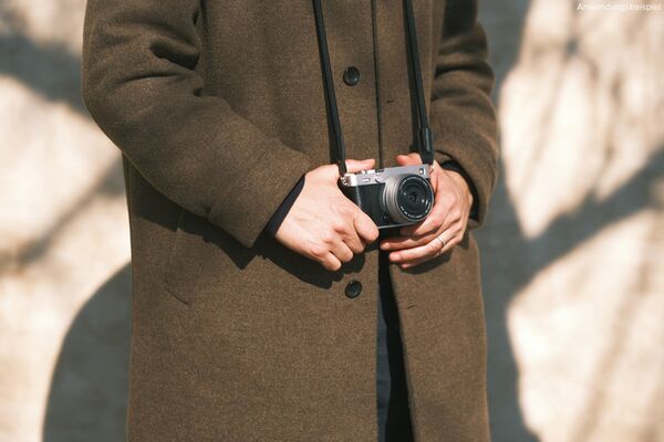 Fujifilm X-E5 + XF 23mm f/2,8 R WR  silber