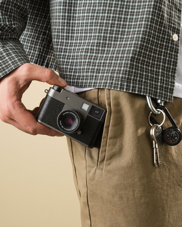 Fujifilm X half (X-HF1)  anthrazit