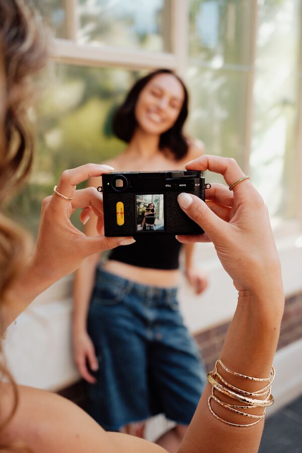 Fujifilm X half (X-HF1)  schwarz