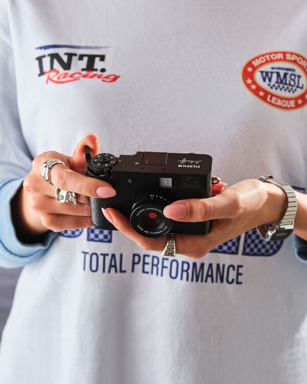 Fujifilm X half (X-HF1)  schwarz