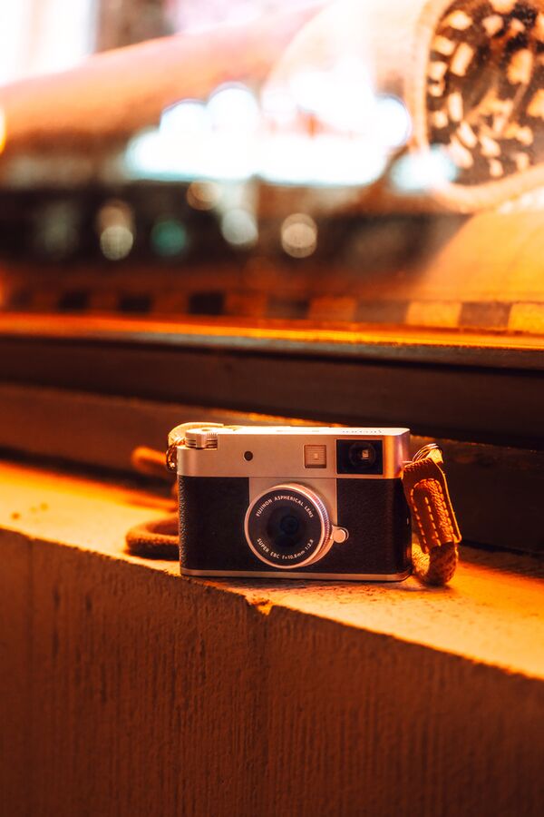 Fujifilm X half (X-HF1)  silber