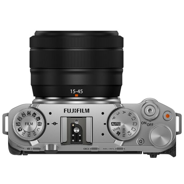 Fujifilm X-M5 + XC 15-45mm f/3.5-5.6 OIS PZ  silber