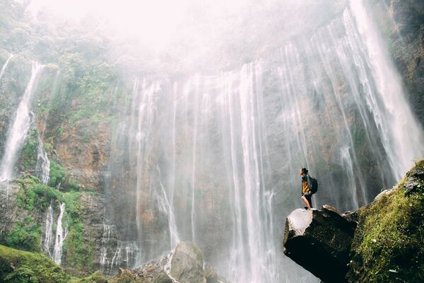 Fujifilm X-S20 + XC 15-45mm 