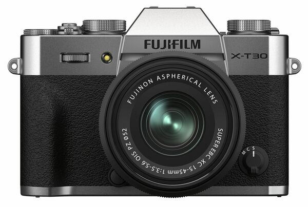 Fujifilm X-T30 II + XC 15-45mm f/3,5-5,6 OIS PZ  silber