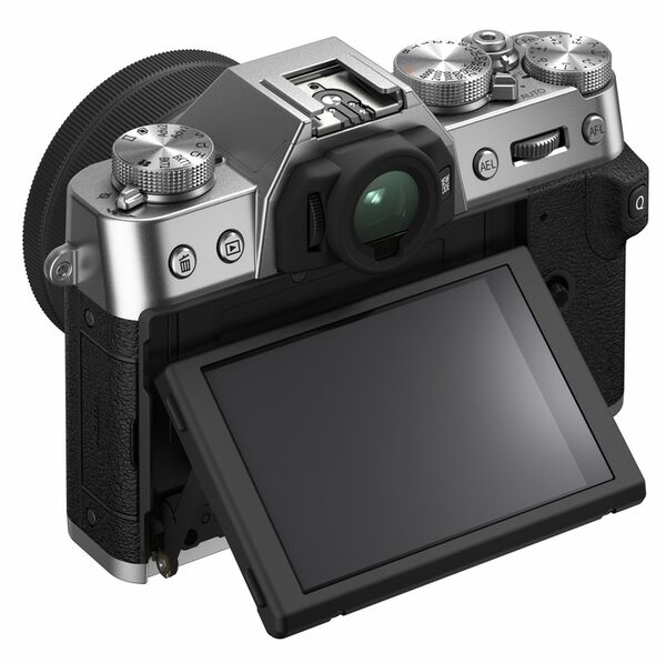 Fujifilm X-T30 II + XC 15-45mm f/3,5-5,6 OIS PZ  silber