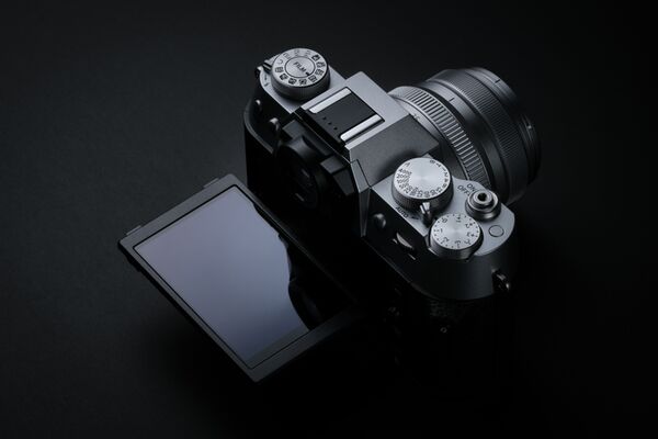 Fujifilm X-T50 + 15-45mm  anthrazit