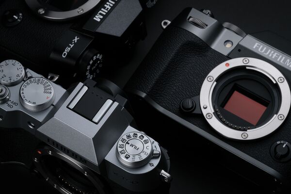 Fujifilm X-T50  silber