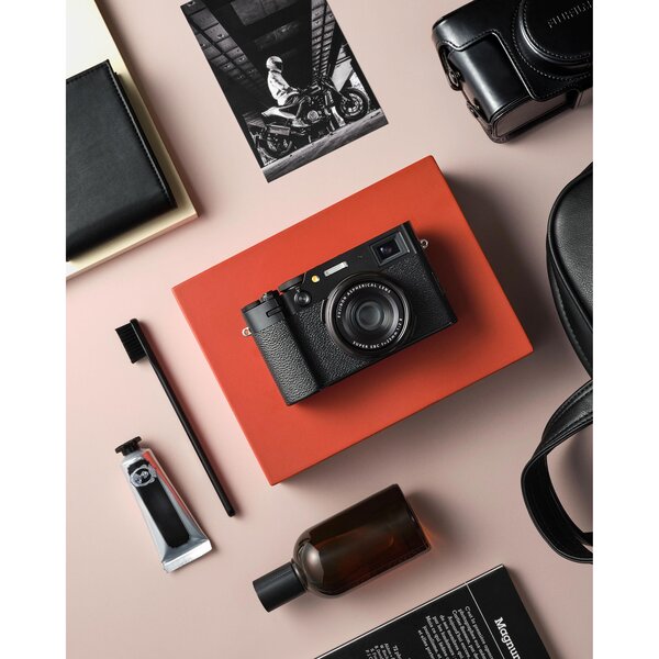 Fujifilm X100VI - Demoartikel  schwarz