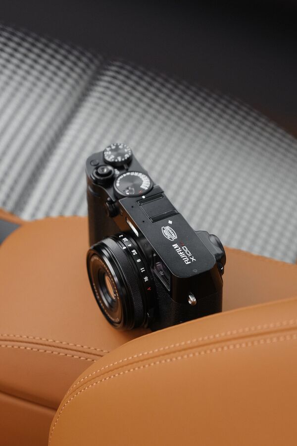 Fujifilm X100VI  schwarz