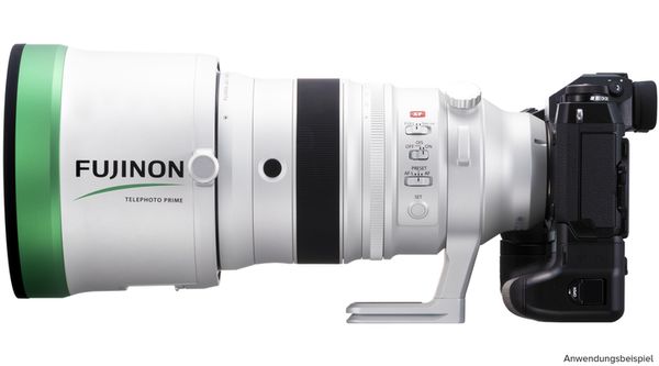 Fujifilm XF 200mm f/2,0 R LM OIS WR + Telekonverter XF 1.4X TC F2 WR  Fujifilm X grau-silber