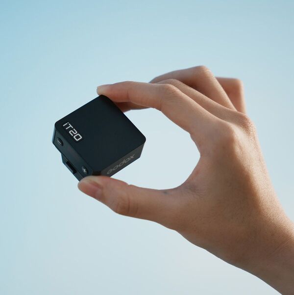 Godox iT20 - TTL Mini Flash  Sony Schwarz