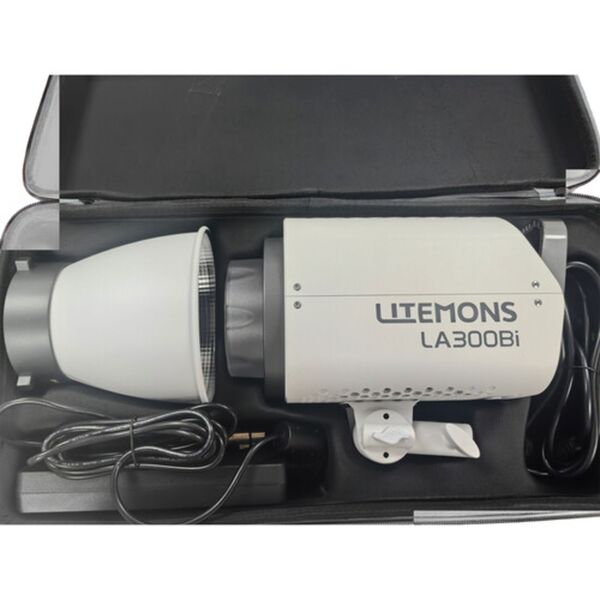 Godox Kit 1 x Litemons LED Light Bi-Color & Accessories and Bag  LA300Bi-K1