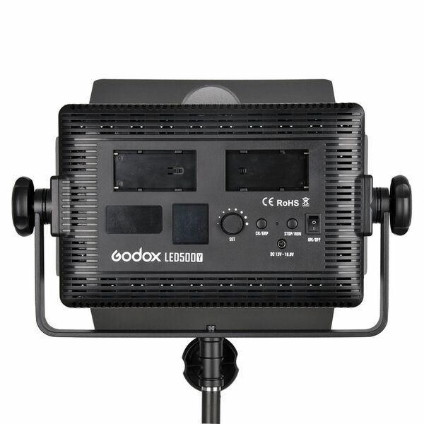 Godox Led 500Y mit barndoor 