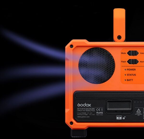 Godox LP750X - Power Inverter for UK plug 