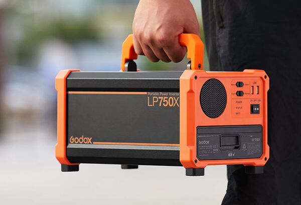 Godox LP750X - Power Inverter for UK plug 