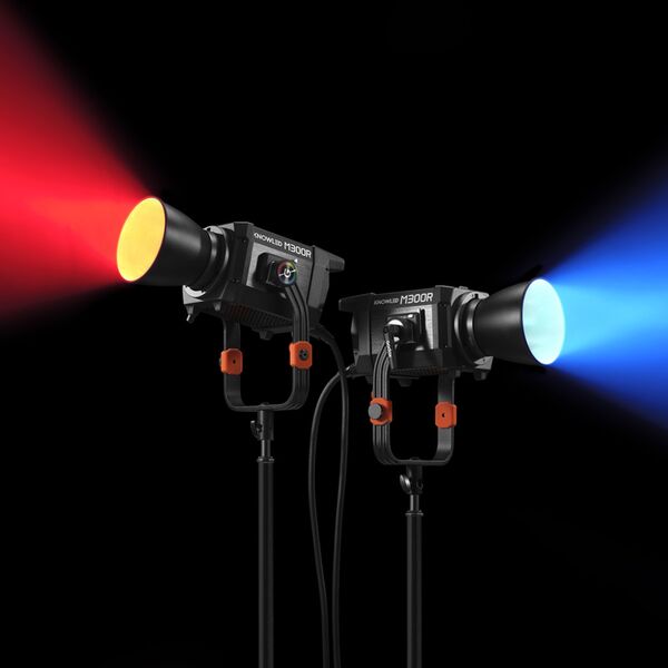 Godox M300R K1 Knowled RGBW LED Light 300W mit Tragetasche 