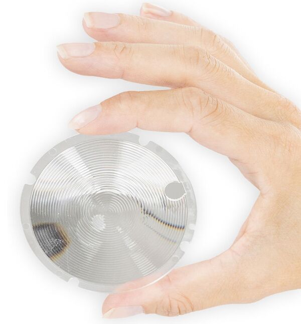 Godox V1 glass on flash head (innen) 