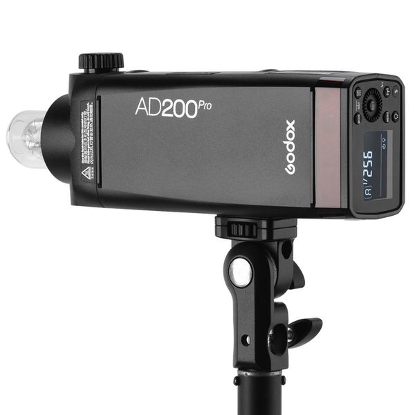 Godox Witstro AD200Pro 