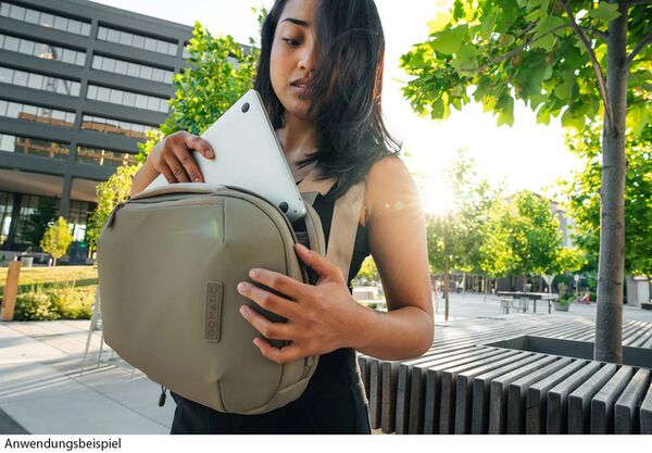 Gomatic Navigator RS Sling Bag  10L sand