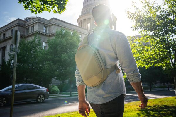 Gomatic Navigator RS Sling Bag  6L sand