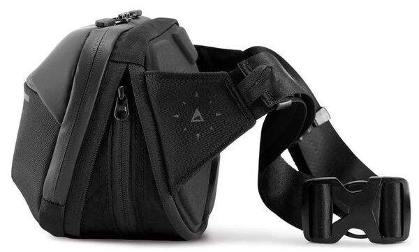 Gomatic Navigator Sling Bag  1L