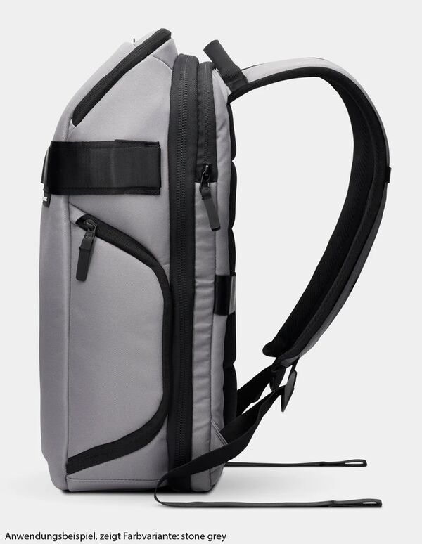 Gomatic PM Luma Camera Pack  18L stone gray