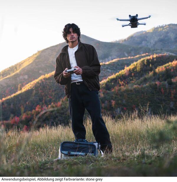 Gomatic PM Luma Camera Sling Bag  12L stone gray