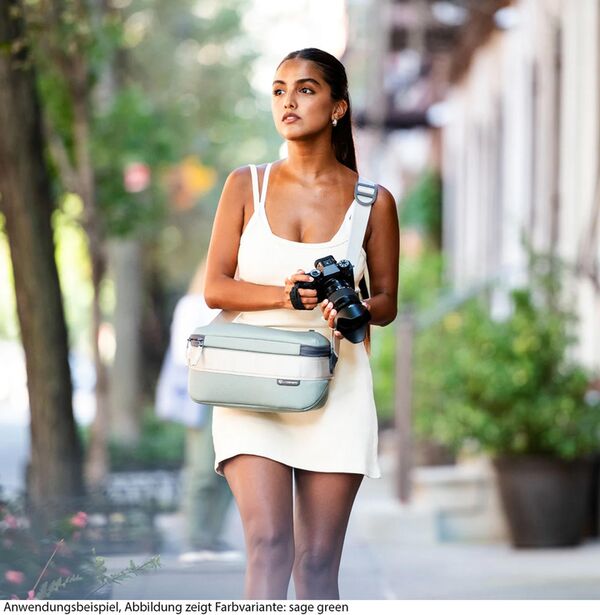 Gomatic PM Luma Camera Sling Bag  9L black