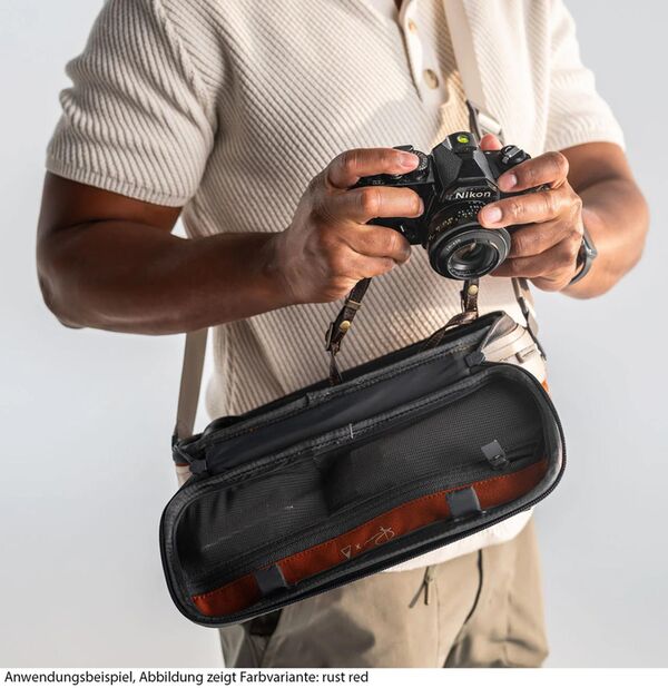 Gomatic PM Luma Camera Sling Bag  9L sage green