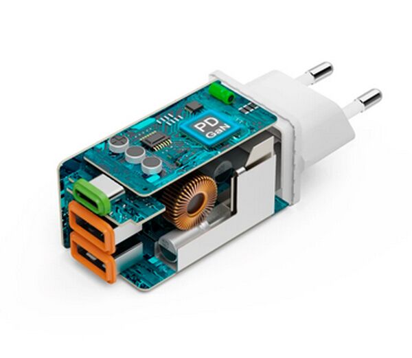 Hama Schnellladegerät, GaN, 1x USB-C, 2x USB-A, Mini-Ladegerät, PD, 45 W  weiß