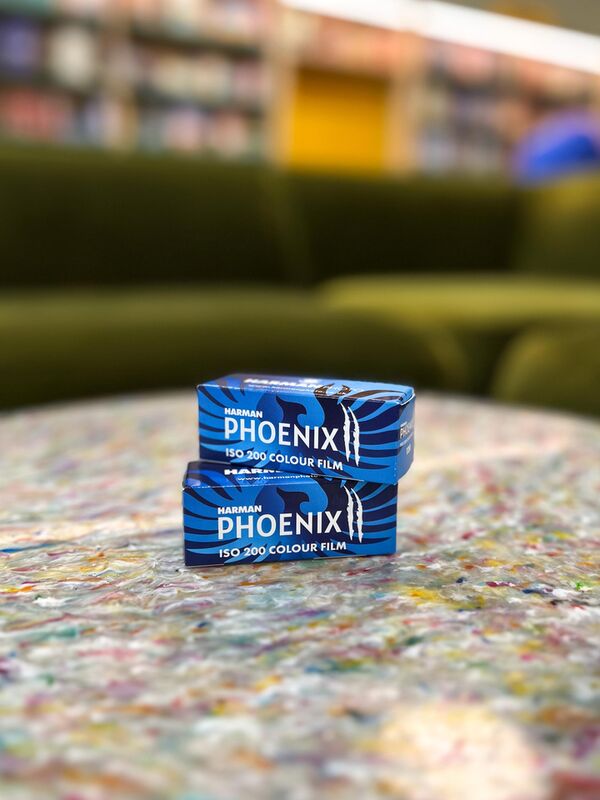 Harman Phoenix II  200 Colour Film  120 