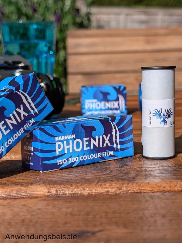 Harman Phoenix II  200 Colour Film  120 